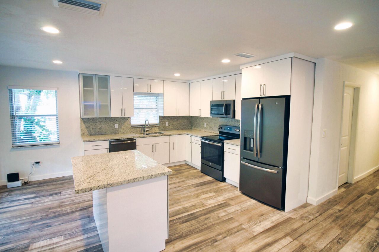 146 N Sunrise Drive, Tavernier, FL 33070 Photo