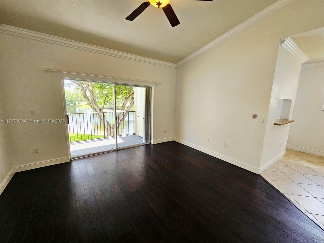 2151 NW 96 Terr, Unit 15L, Pembroke Pines, FL 33024 Photo