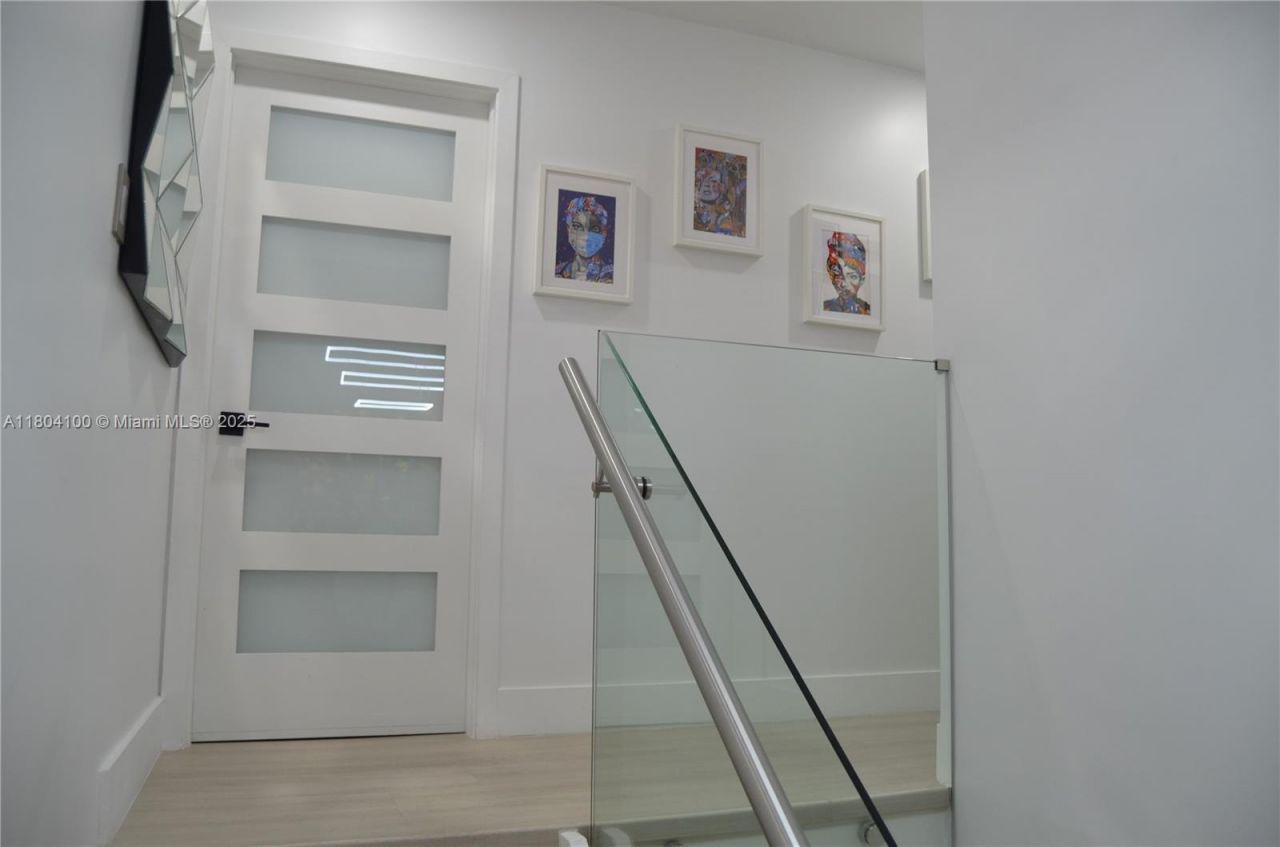 3629 Estepona Ave, Doral, FL 33178 Photo