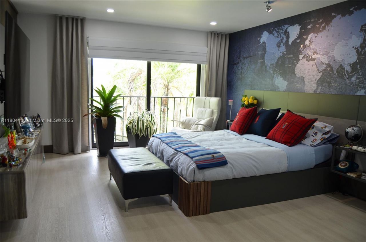 3629 Estepona Ave, Doral, FL 33178 Photo