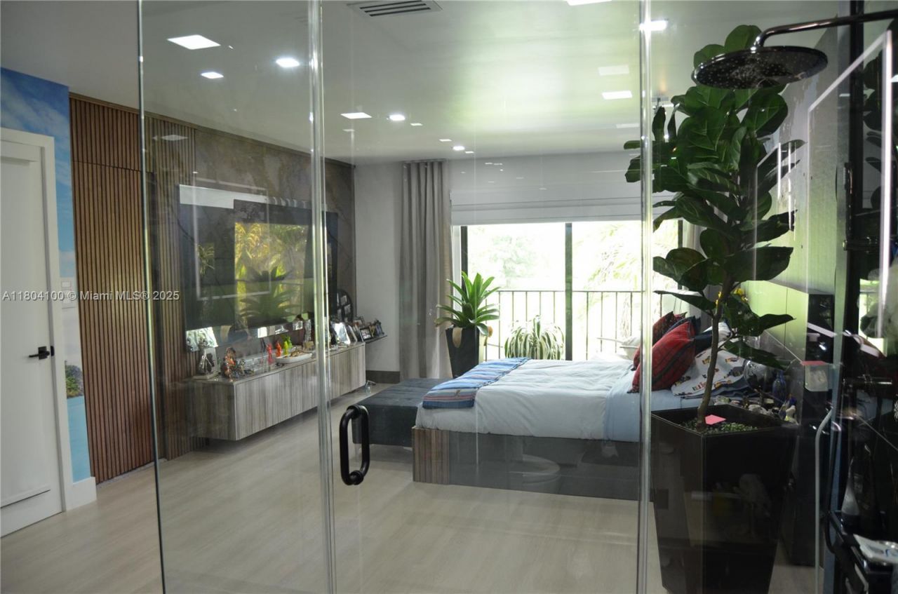 3629 Estepona Ave, Doral, FL 33178 Photo