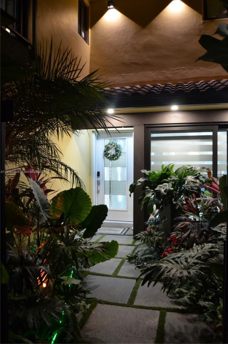 3629 Estepona Ave, Doral, FL 33178 Photo