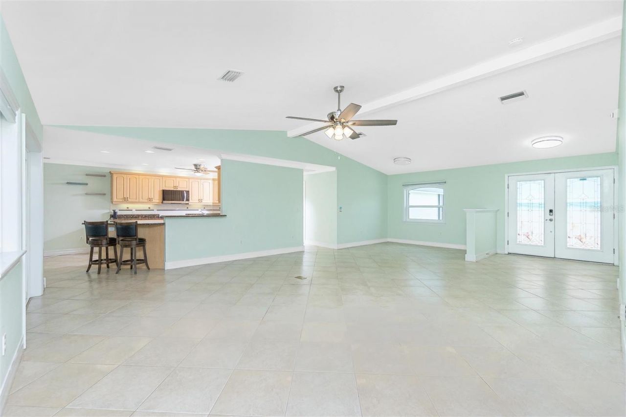 12001 SW Kingsway Circle, Lake Suzy, FL 34269 Photo