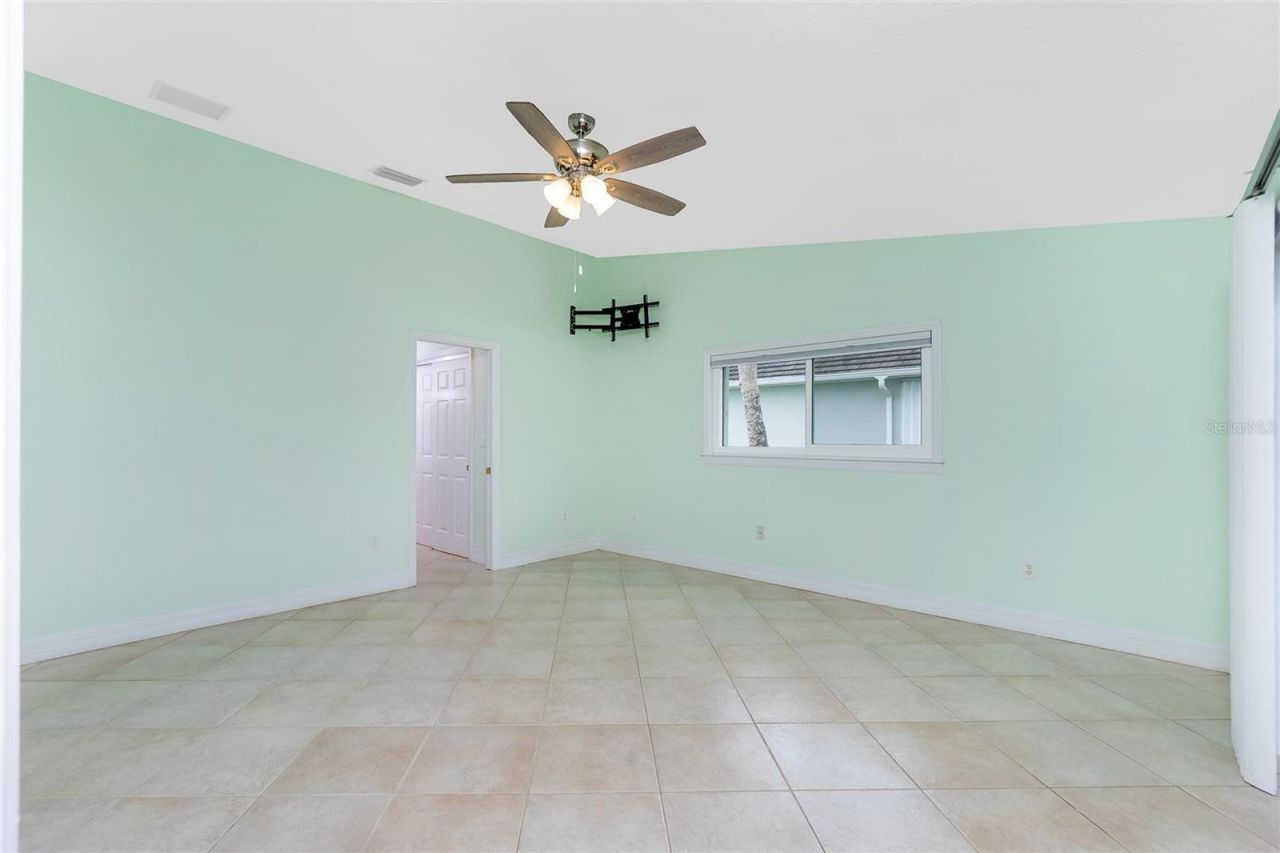 12001 SW Kingsway Circle, Lake Suzy, FL 34269 Photo