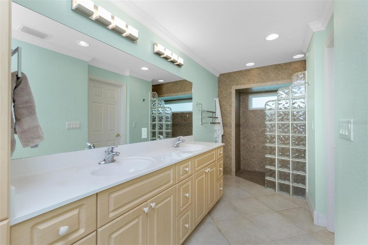 12001 SW Kingsway Circle, Lake Suzy, FL 34269 Photo