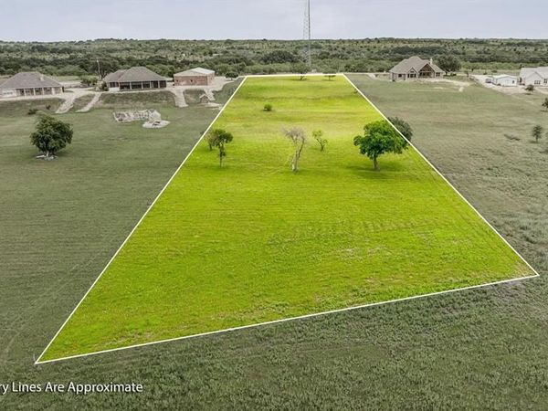 661 Comanche Lake Road, Comanche, TX 76442