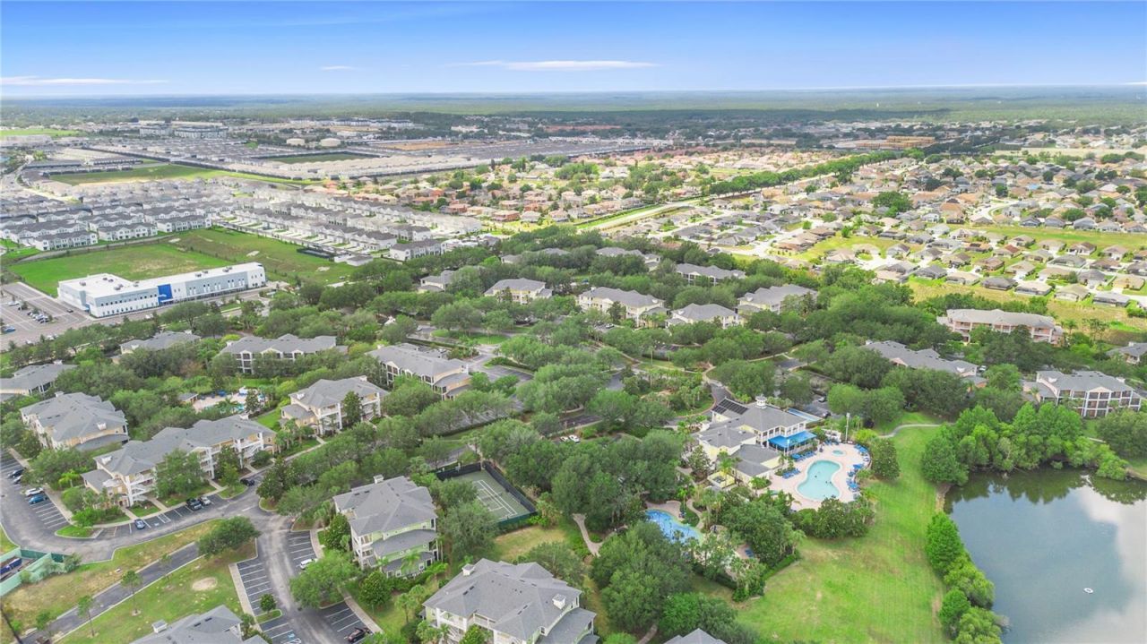 607 Gran Bahama Boulevard, Unit B29/U607, Davenport, FL 33897 Photo