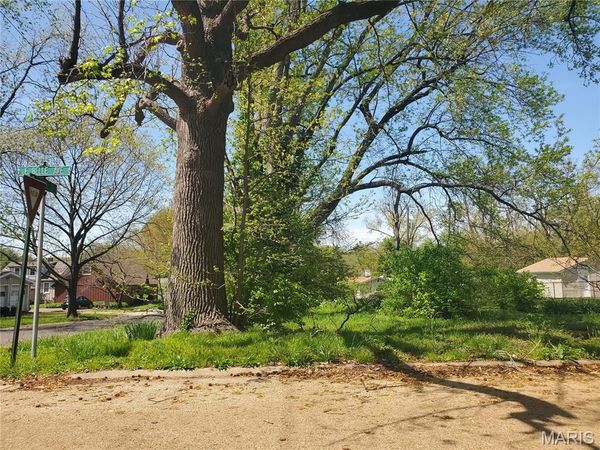 1801 E Belle Avenue, Belleville, IL 62221