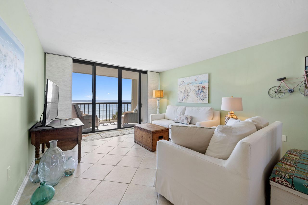 10680 S Ocean Drive, Unit 306, Jensen Beach, FL 34957 Photo