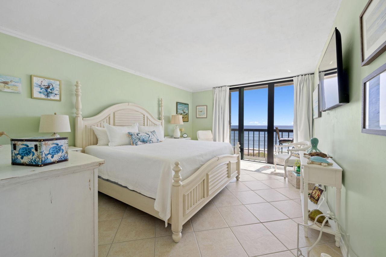 10680 S Ocean Drive, Unit 306, Jensen Beach, FL 34957 Photo