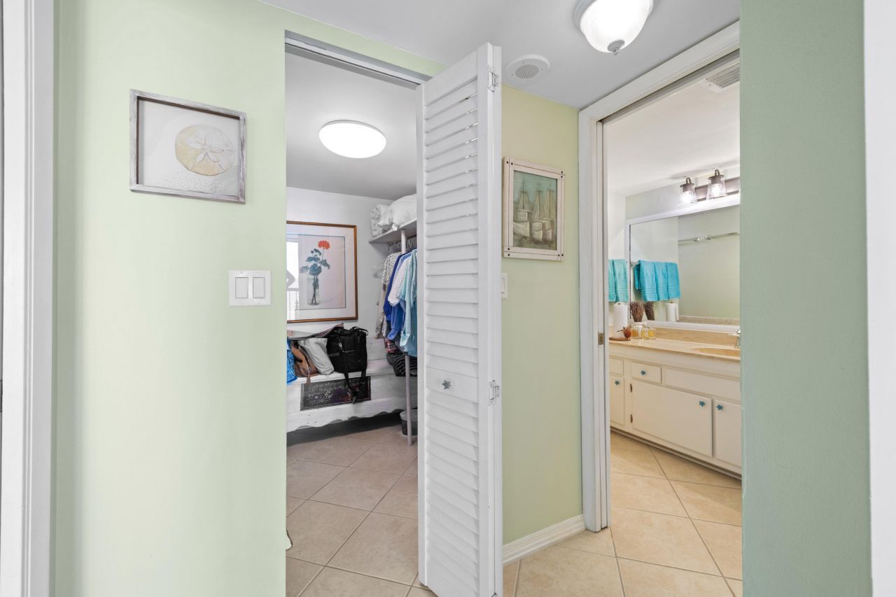 10680 S Ocean Drive, Unit 306, Jensen Beach, FL 34957 Photo