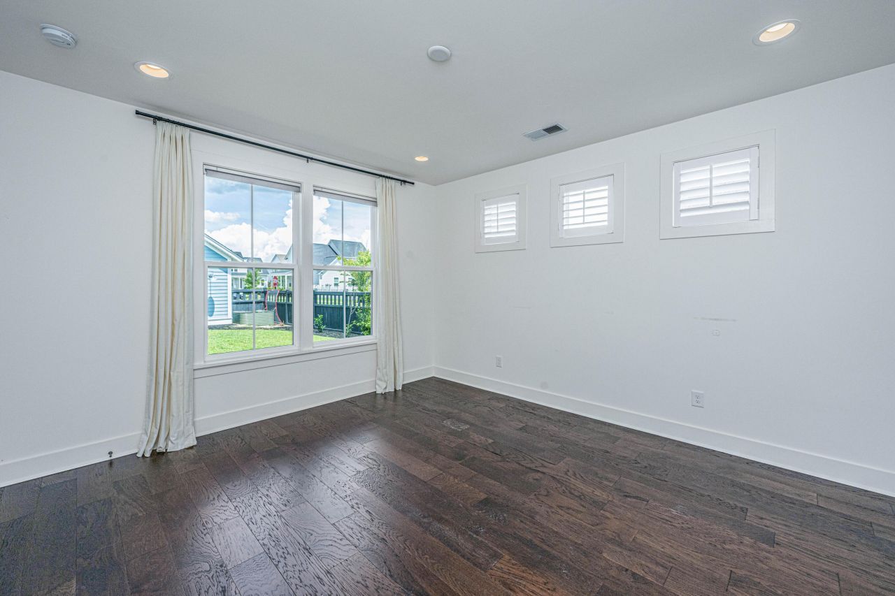 318 Ripple Park Drive Photo 22