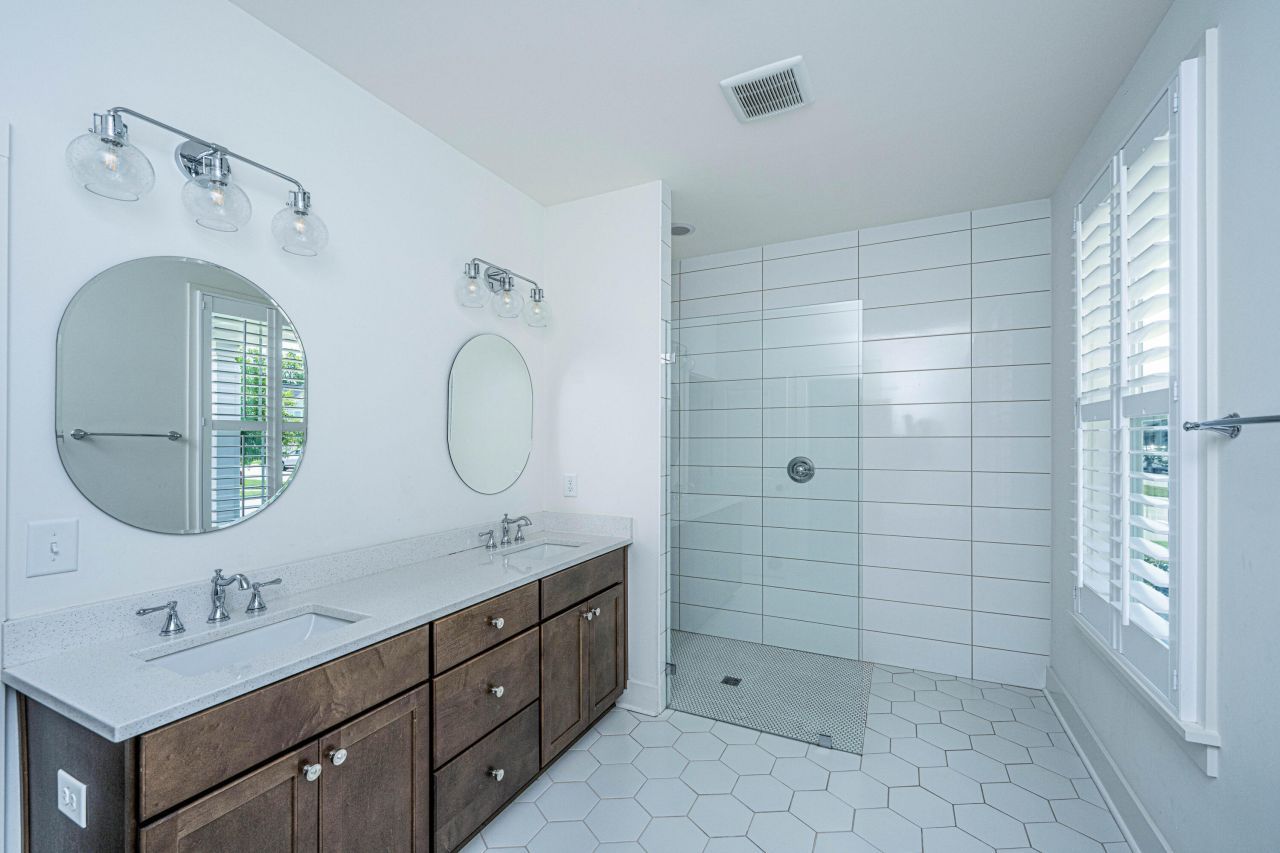 318 Ripple Park Drive Photo 23