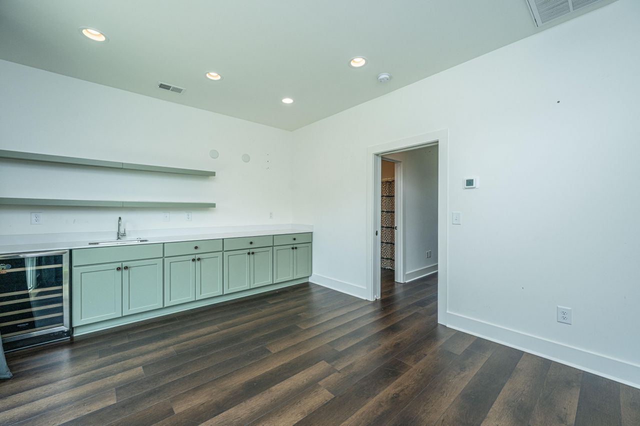 318 Ripple Park Drive Photo 45