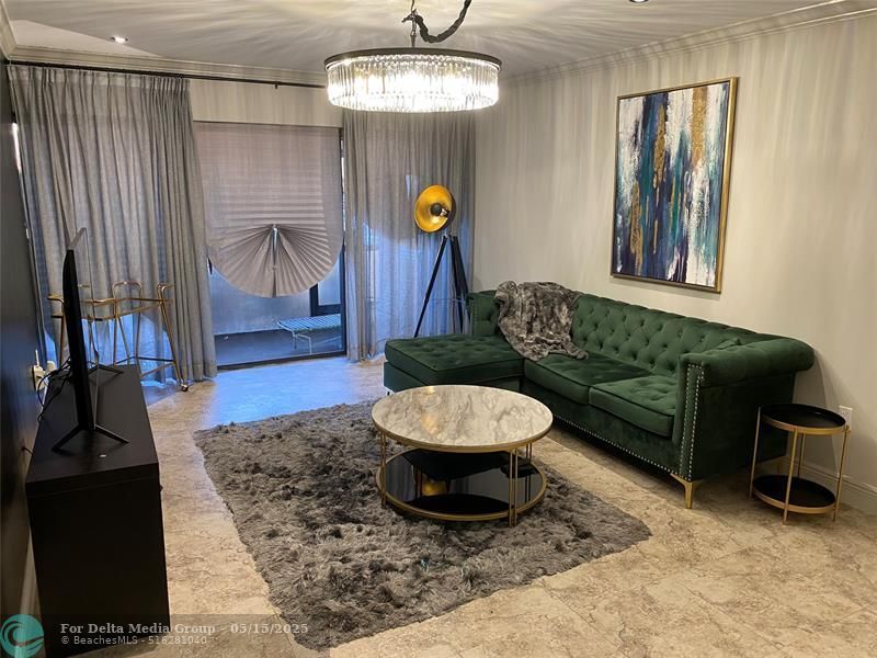 4040 N Hills Drive, Unit 5, Hollywood, FL 33021 Photo