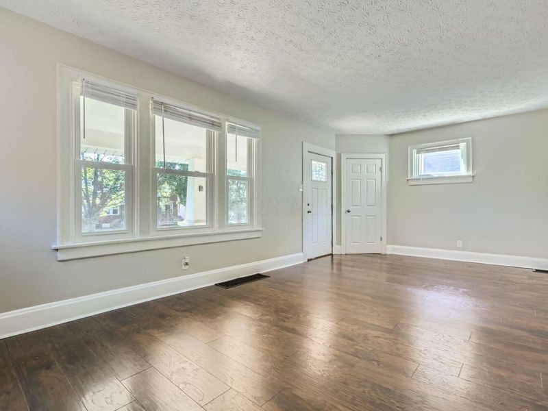 75 N Huron Avenue, Columbus, OH 43204 Photo 6