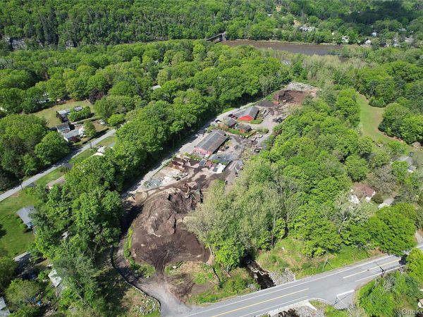 26 Hook Road, Sparrowbush, NY 12780