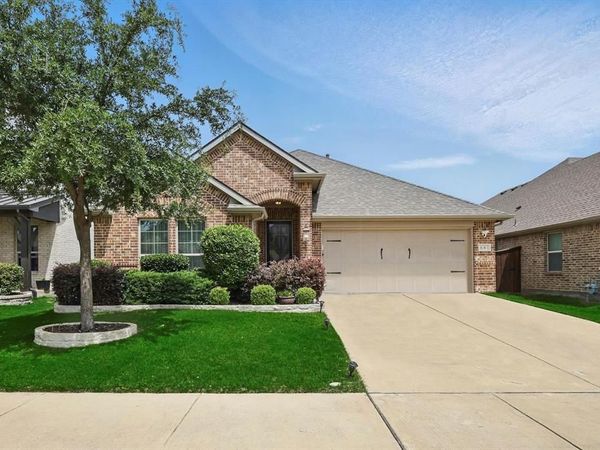 641 Rawlins Lane, Fort Worth, TX 76131