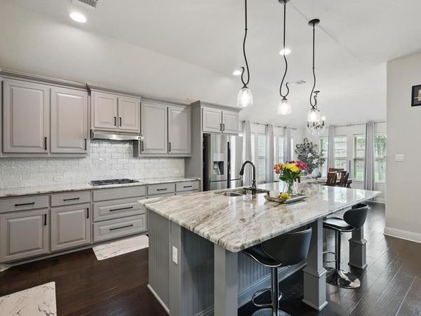 641 Rawlins Lane, Fort Worth, TX 76131