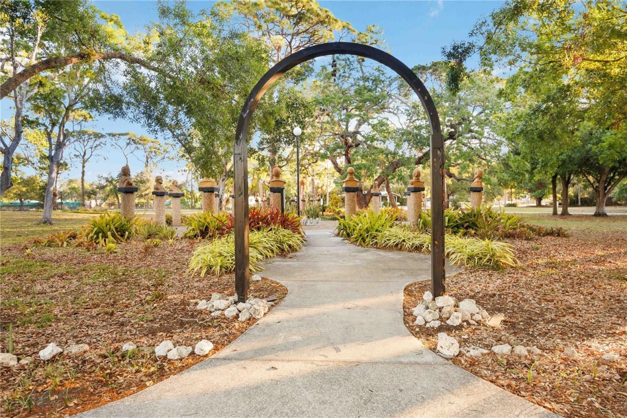 1721 8th Street, Sarasota, FL 34236 Photo