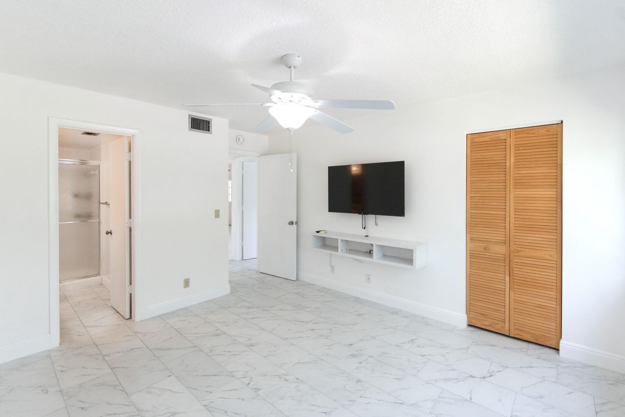 4899 Sable Pine Circle, Unit A2, West Palm Beach, FL 33417 Photo