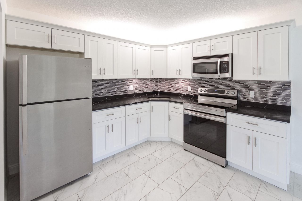 4899 Sable Pine Circle, Unit A2, West Palm Beach, FL 33417 Photo