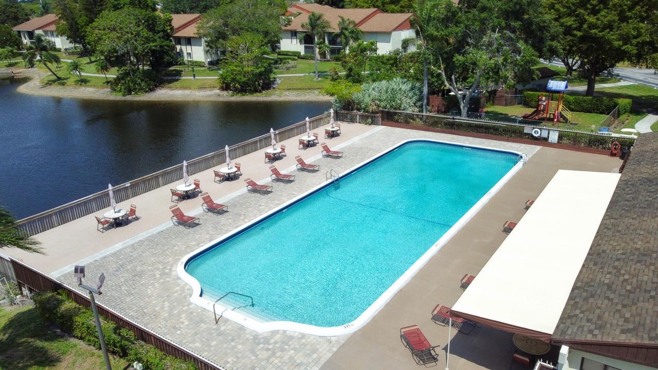 4899 Sable Pine Circle, Unit A2, West Palm Beach, FL 33417 Photo