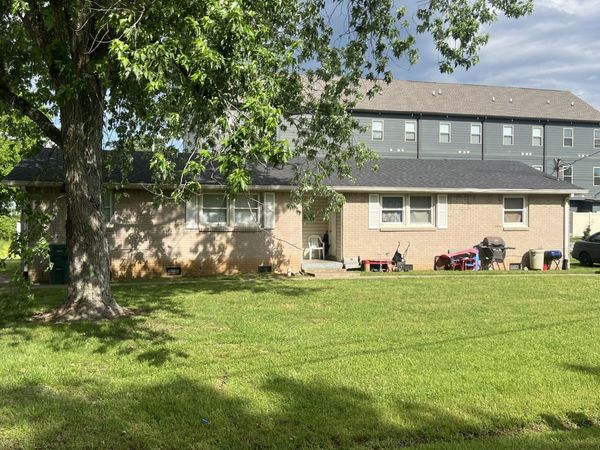 713 Kent Dr, Lebanon, TN 37087