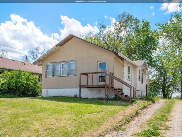 1305 N 7th Street, Chariton, IA 50049