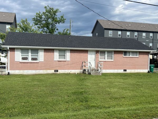 719 Kent Dr, Lebanon, TN 37087