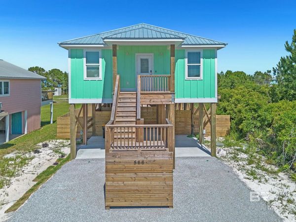 566 Boykin Court N, Gulf Shores, AL 36542