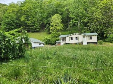 531 Smith Fork Road, Phelps, KY 41553
