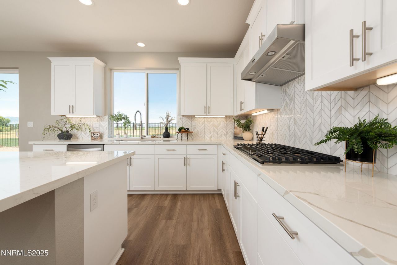 620 Sage Grouse Lp, Gardnerville, NV 89460 Photo