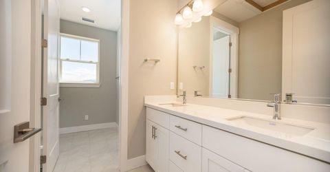 620 Sage Grouse Lp, Gardnerville, NV 89460 Photo