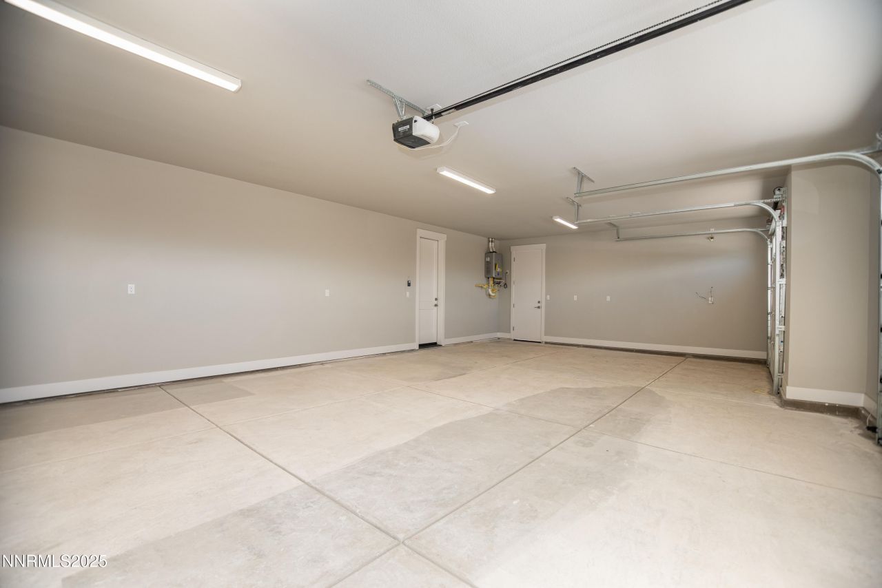 620 Sage Grouse Lp, Gardnerville, NV 89460 Photo