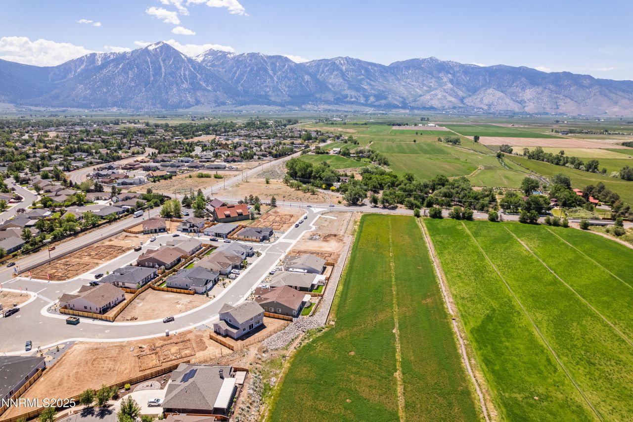 620 Sage Grouse Lp, Gardnerville, NV 89460 Photo
