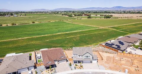 620 Sage Grouse Lp, Gardnerville, NV 89460 Photo