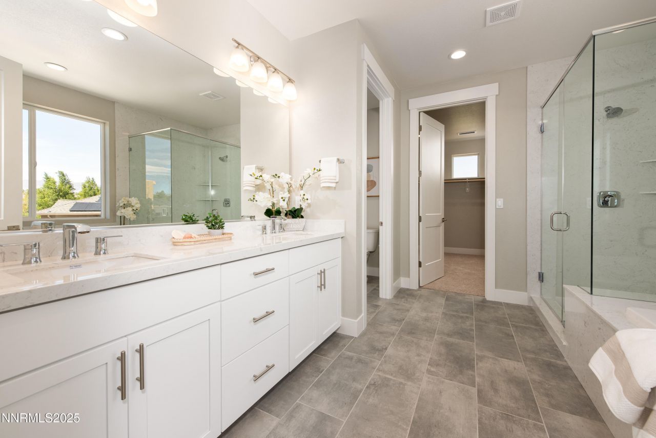 620 Sage Grouse Lp, Gardnerville, NV 89460 Photo