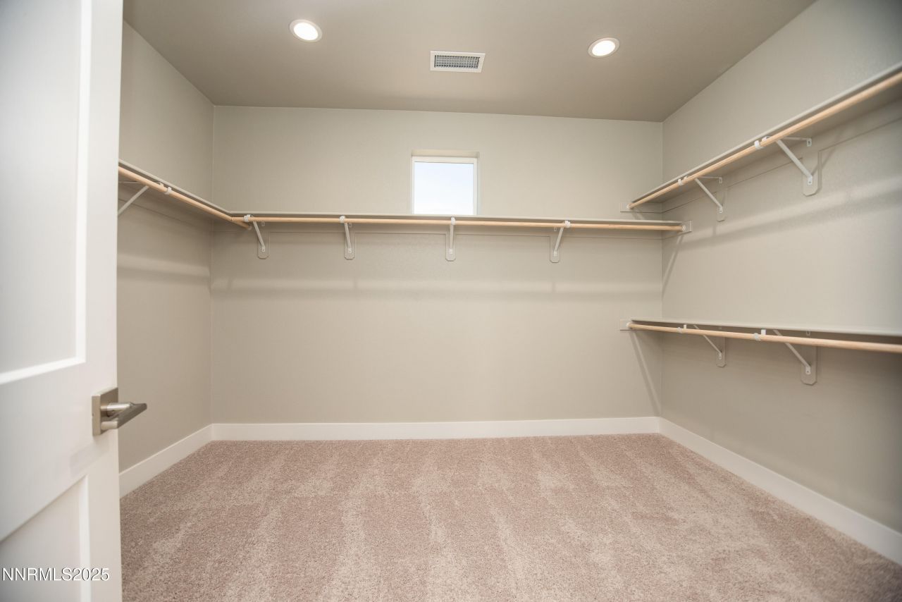 620 Sage Grouse Lp, Gardnerville, NV 89460 Photo