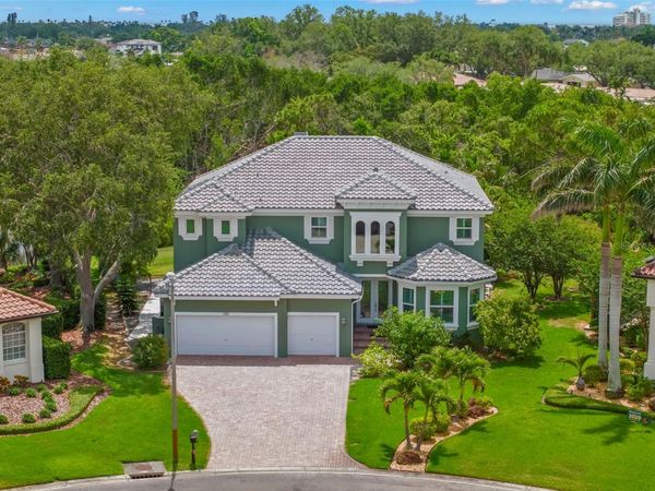 1171 RED MAPLE CIRCLE NE, ST PETERSBURG, FL 33703