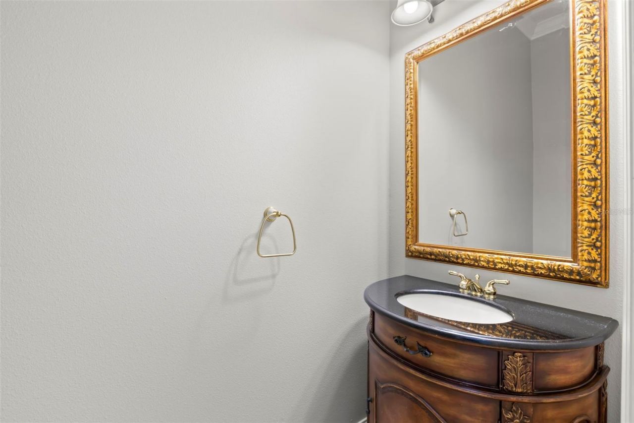 1171 Red Maple Circle Ne, Saint Petersburg, FL 33703 Photo