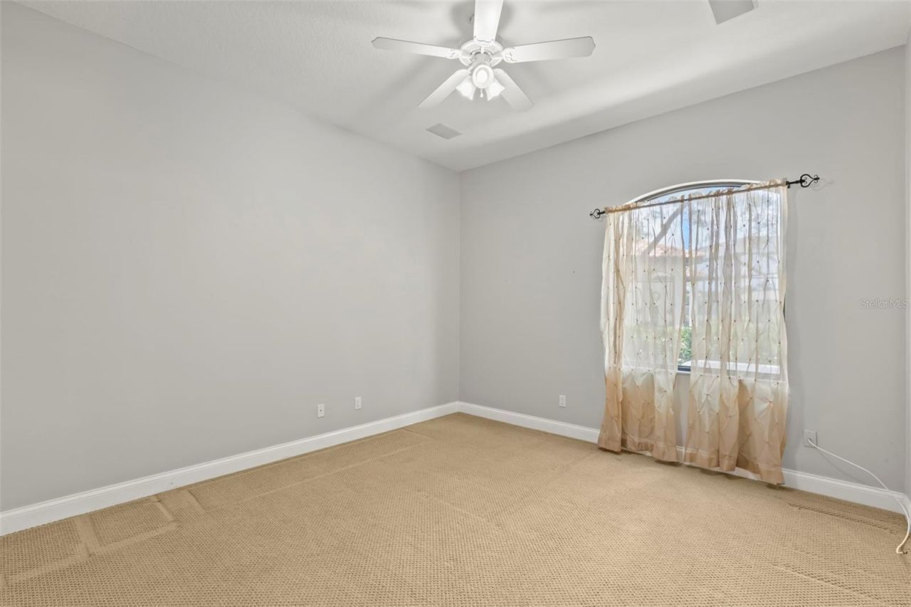 1171 Red Maple Circle Ne, Saint Petersburg, FL 33703 Photo