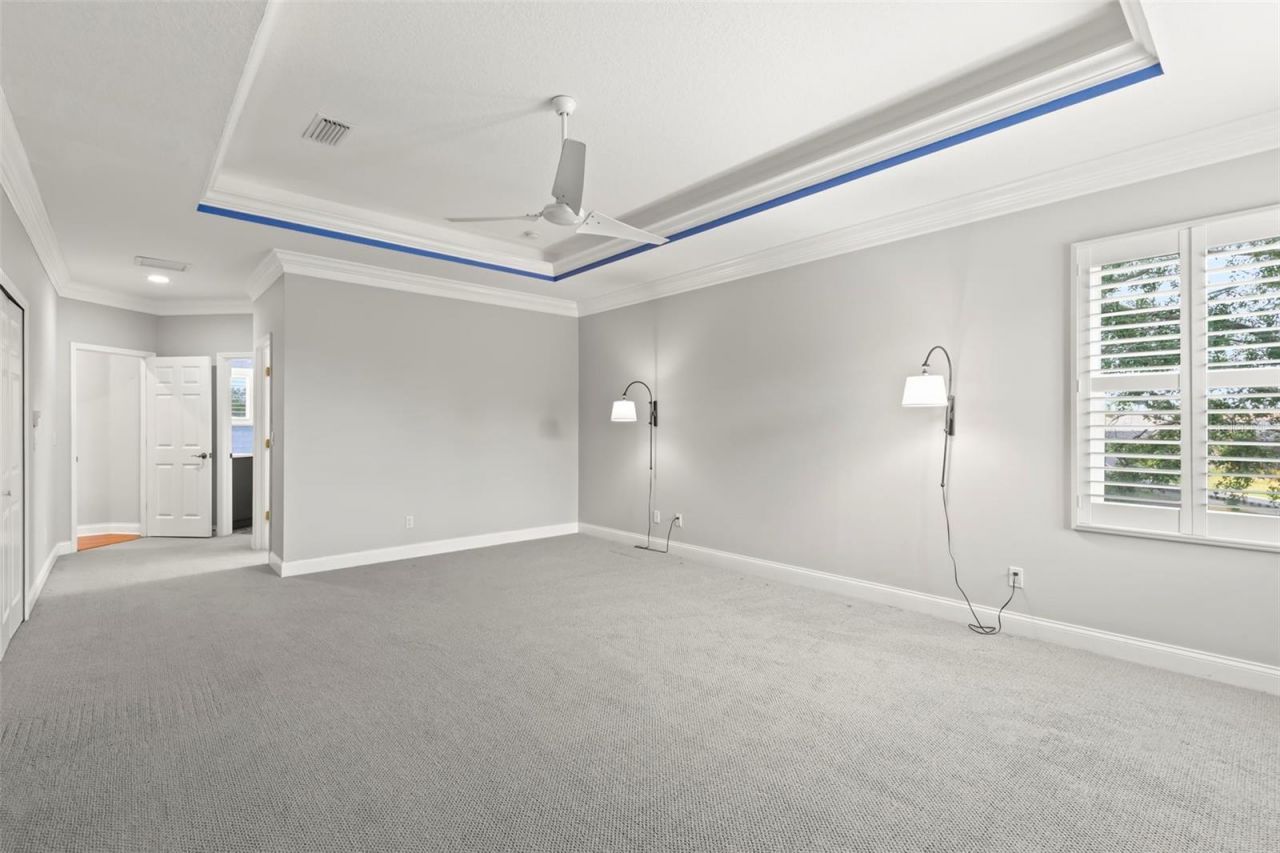 1171 Red Maple Circle Ne, Saint Petersburg, FL 33703 Photo