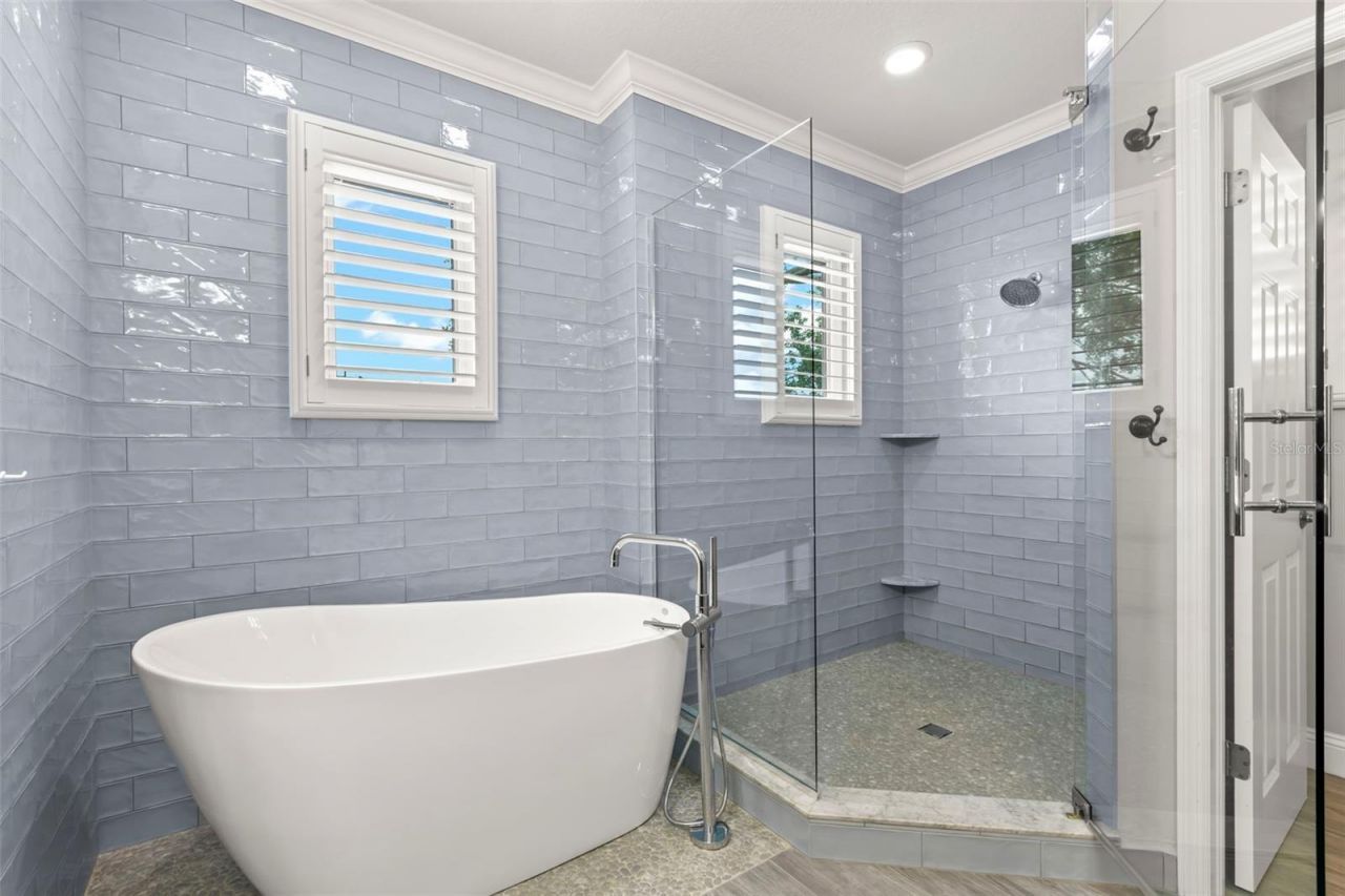 1171 Red Maple Circle Ne, Saint Petersburg, FL 33703 Photo