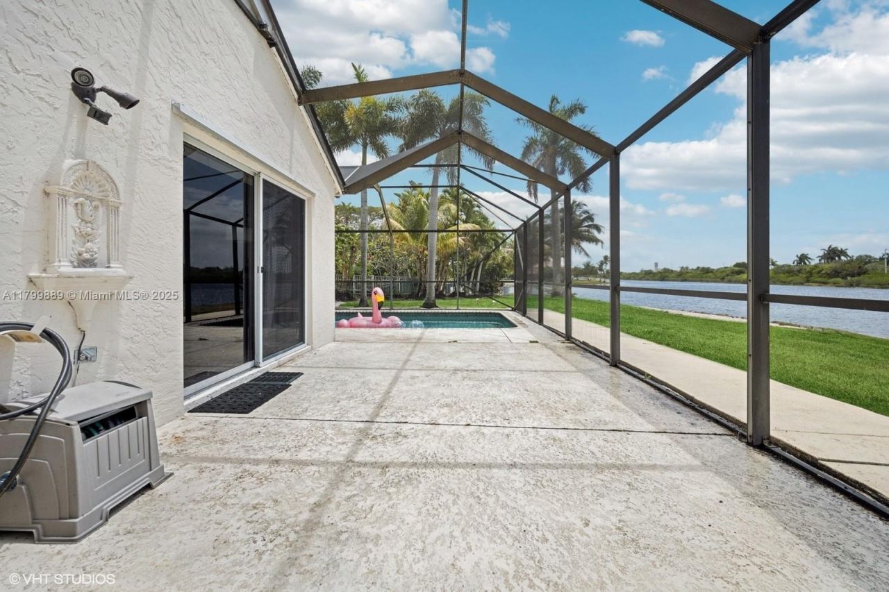 1910 SW 183rd Ter, Miramar, FL 33029 Photo