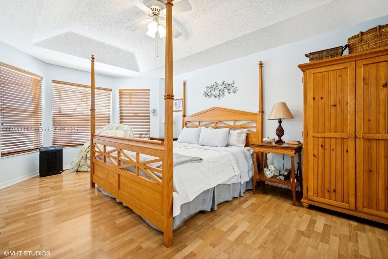 1910 SW 183rd Ter, Miramar, FL 33029 Photo