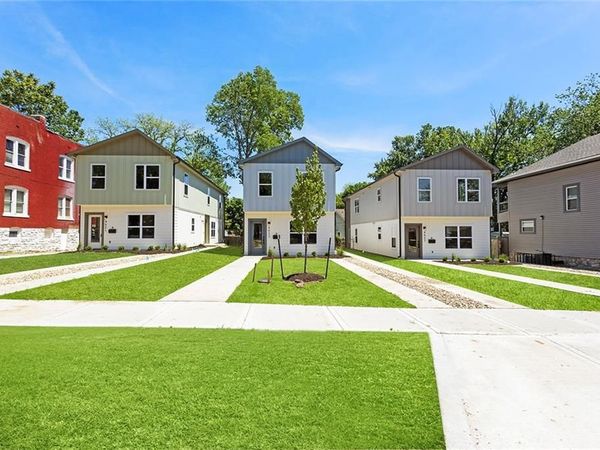 4527 Forest Avenue, Kansas City, MO 64110