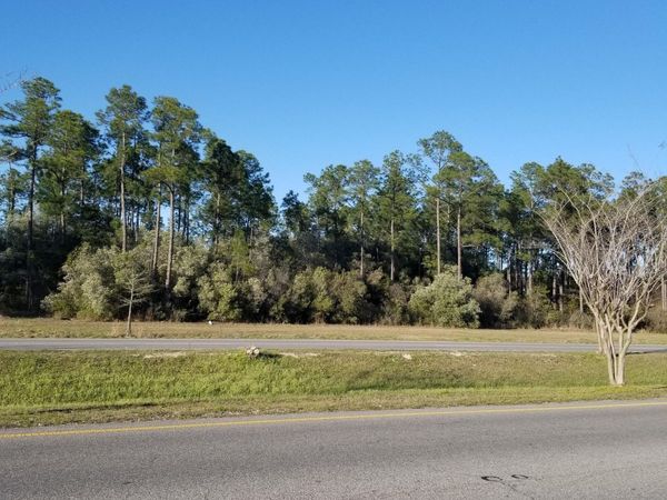 Bienville Boulevard, Ocean Springs, MS 39564