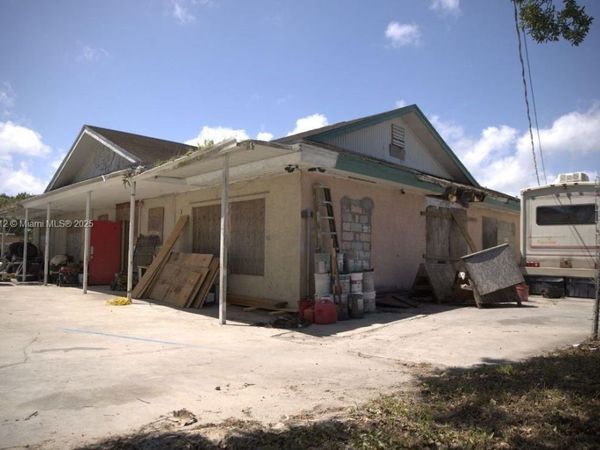 603 S 33rd St, Fort Pierce, FL 34947