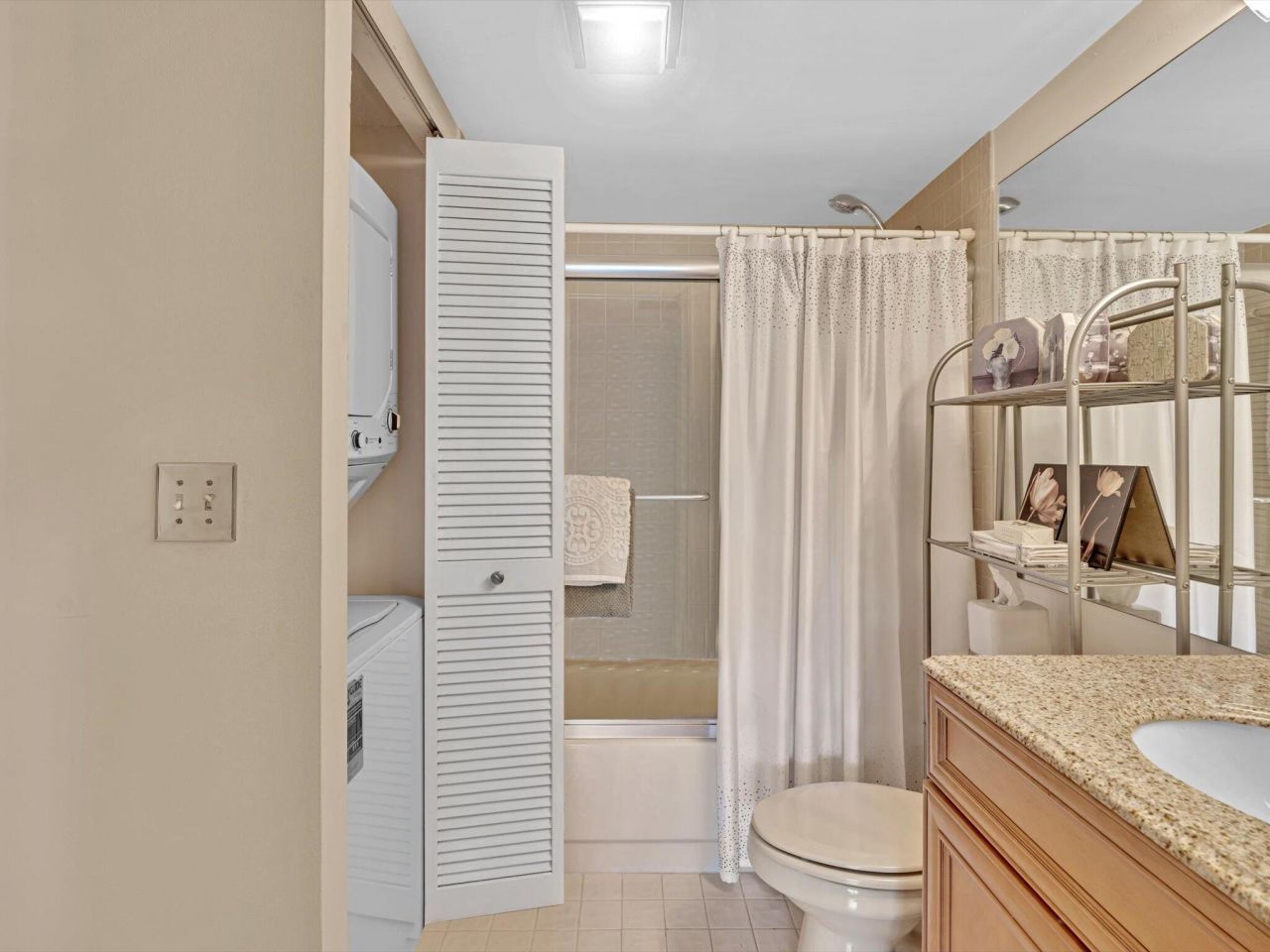 10143 Mangrove 203 Drive, Unit 203, Boynton Beach, FL 33437 Photo